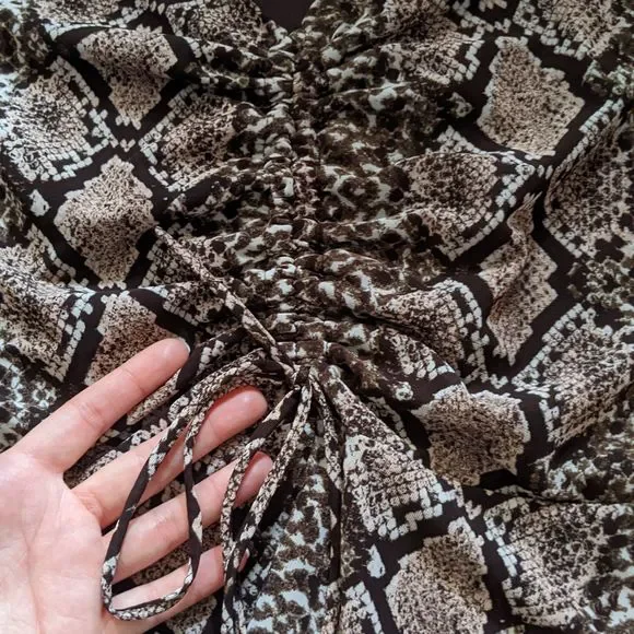 ember Beige Brown V-neck High Waist Peplum Blouse, Puff Sleeves, Snake P… - Picture 8 of 10